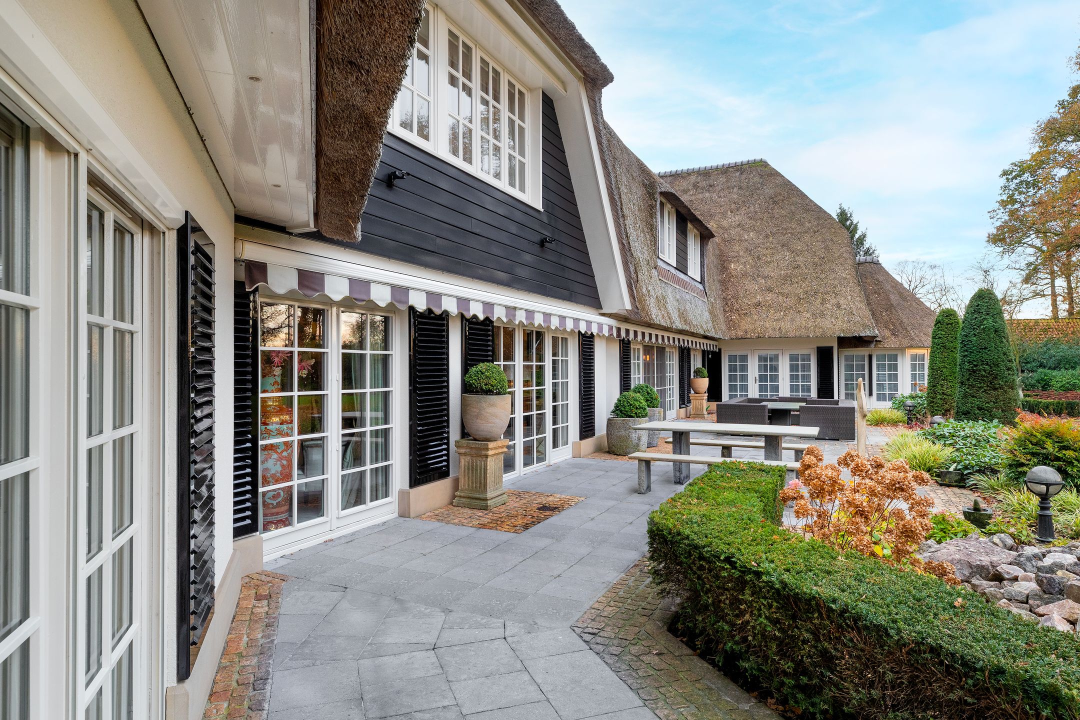 Foto 24 van Bornsestraat 380