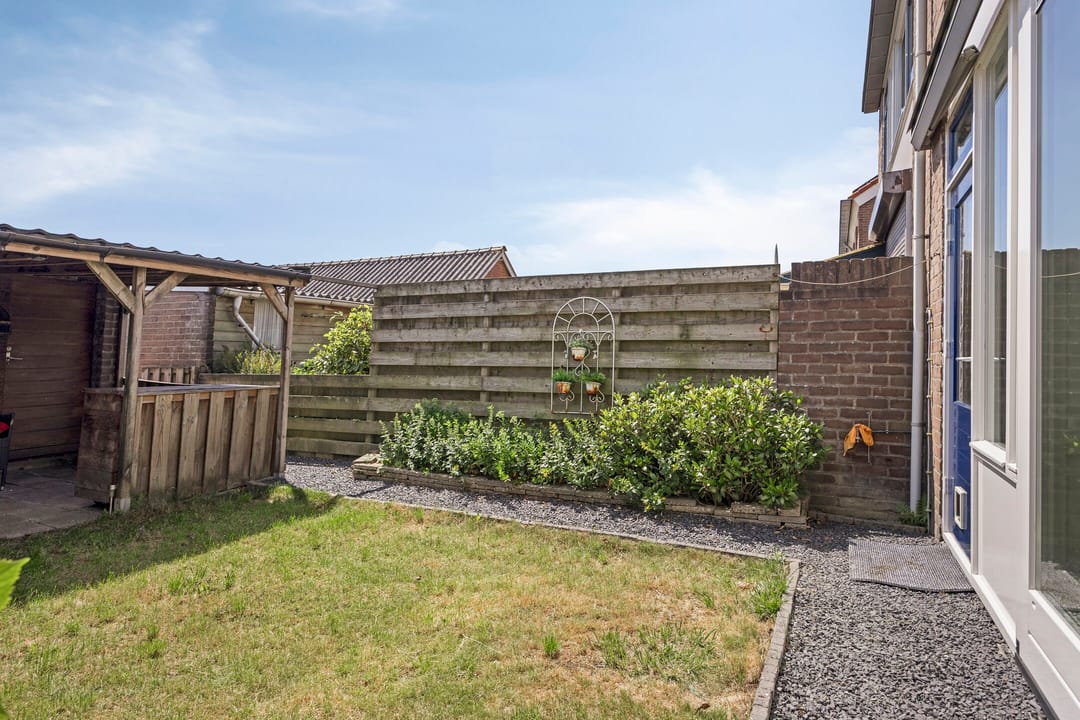 Foto 2 van Wethouder van Akenstraat 18