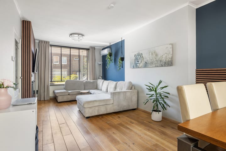 Foto 2 van Deken Rhoenstraat 5