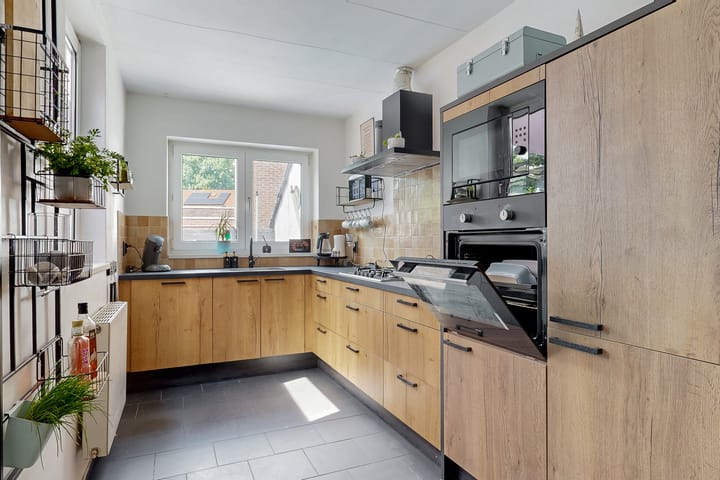 Foto 3 van Gladiolensingel 45