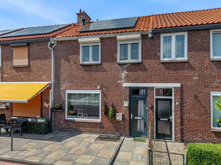 Foto 8 van Gladiolensingel 45