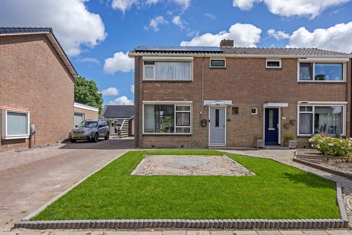 Foto 7 van Pr. Bernhardstraat 8