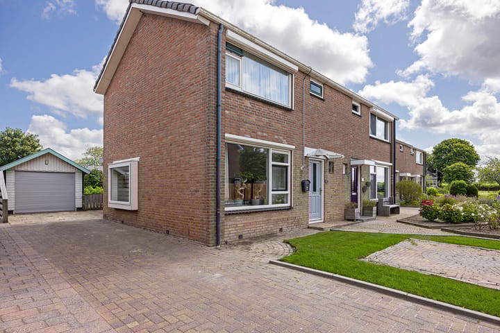 Foto 9 van Pr. Bernhardstraat 8