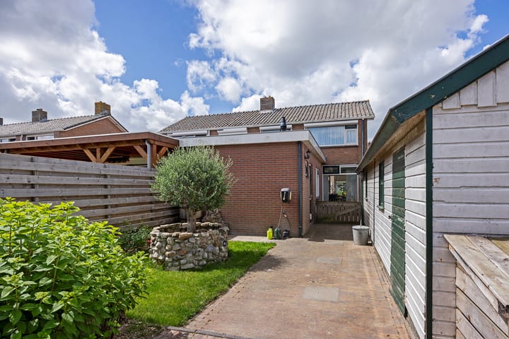 Foto 12 van Pr. Bernhardstraat 8