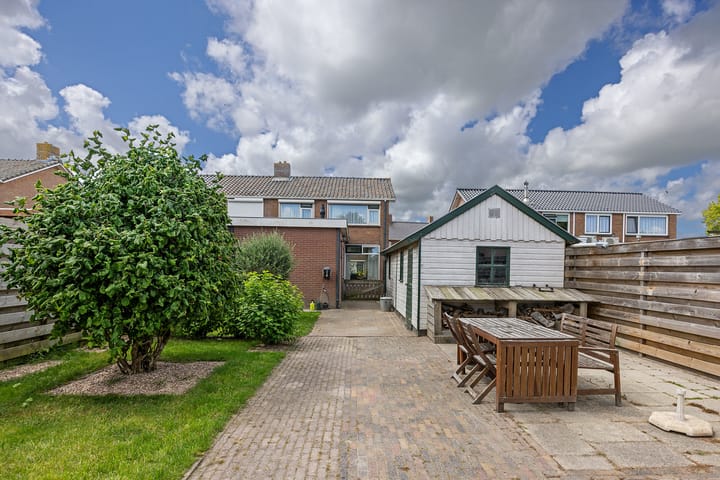 Foto 13 van Pr. Bernhardstraat 8