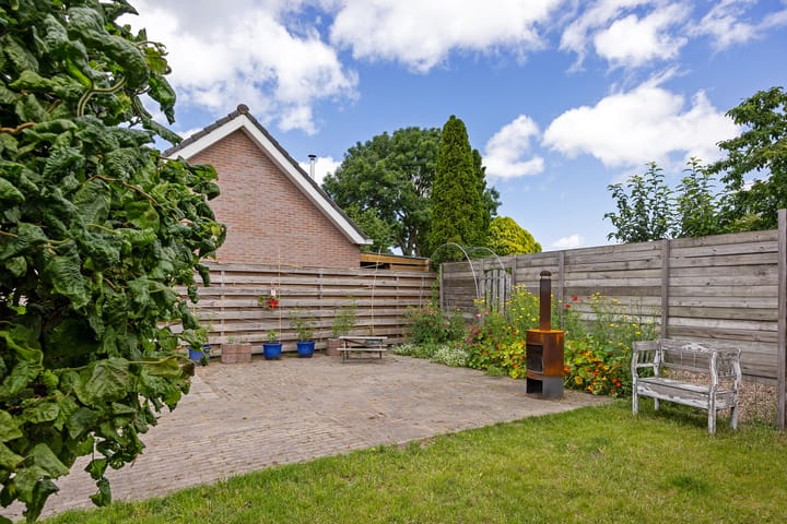 Foto 19 van Pr. Bernhardstraat 8