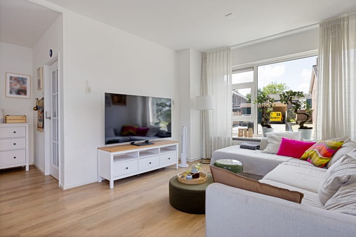 Foto 29 van Pr. Bernhardstraat 8