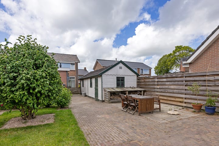 Foto 14 van Pr. Bernhardstraat 8