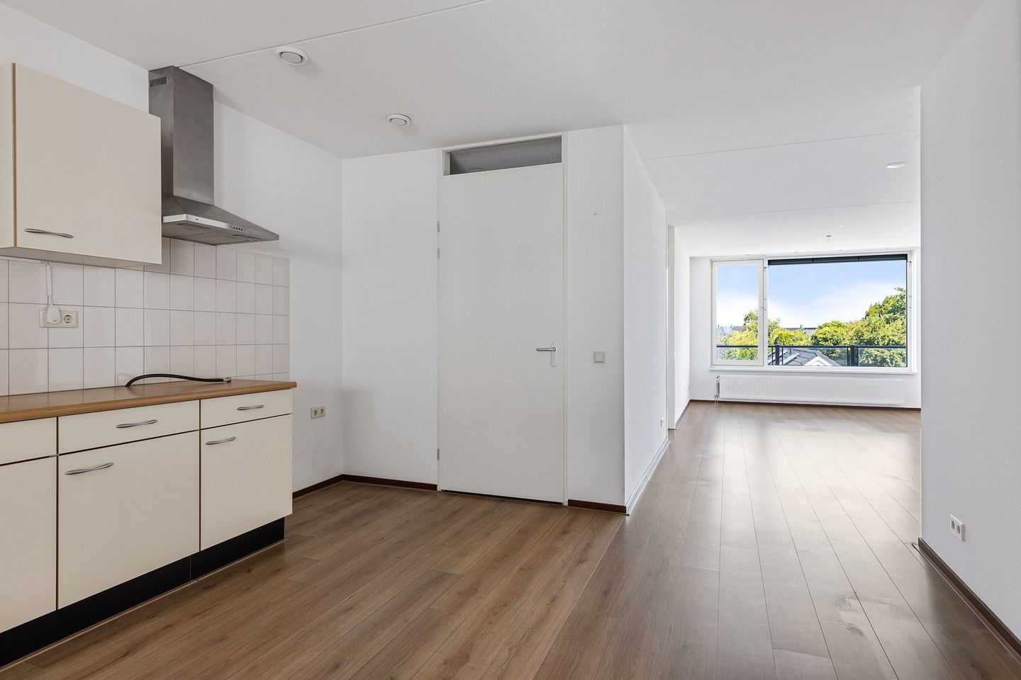 Photo 5 of J. Cohenstraat 11-B