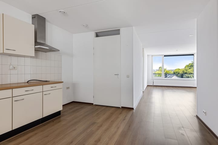 Foto 5 van J. Cohenstraat 11-B