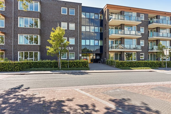 Foto 11 van J. Cohenstraat 11-B