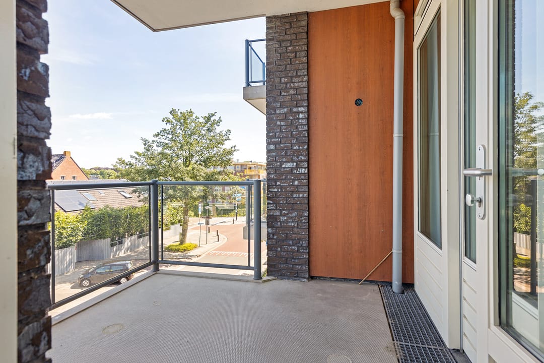 Photo 26 of J. Cohenstraat 11-B