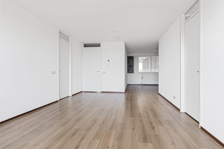 Foto 28 van J. Cohenstraat 11-B