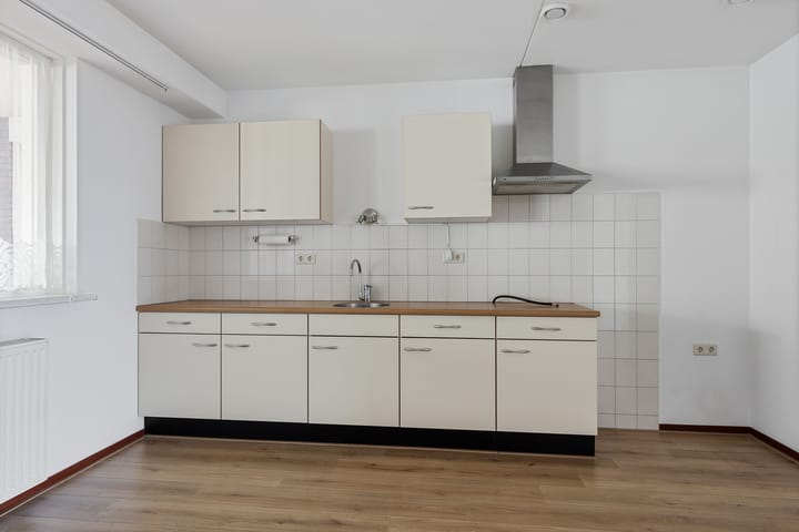 Foto 31 van J. Cohenstraat 11-B