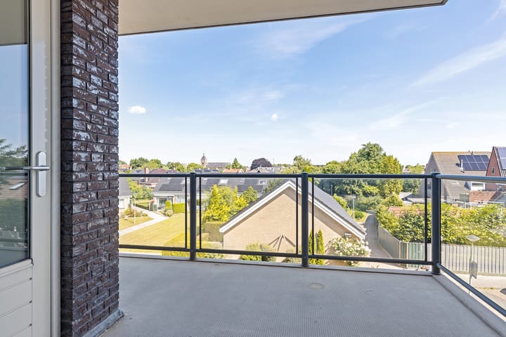 Foto 40 van J. Cohenstraat 11-B