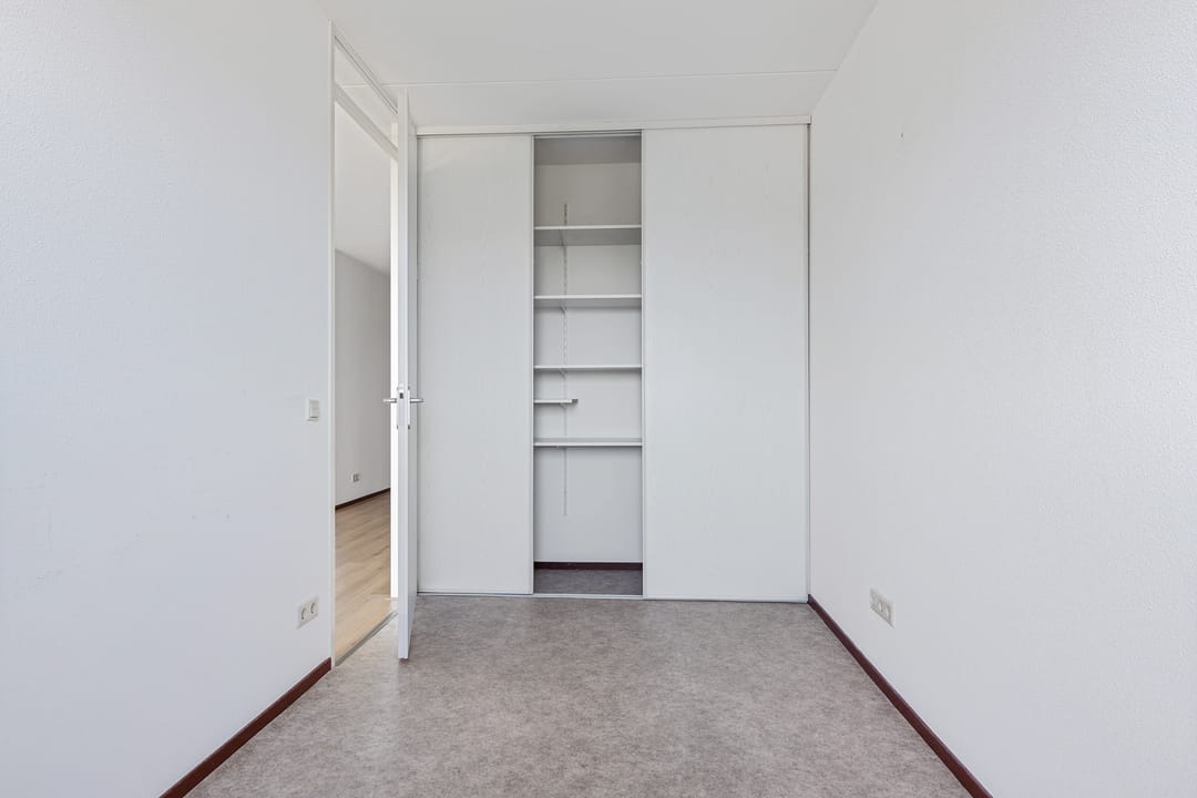 Photo 46 of J. Cohenstraat 11-B