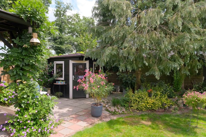 Photo 44 of Schumannstraat 24