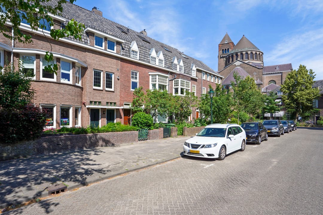 Photo 43 of Bethaniestraat 13