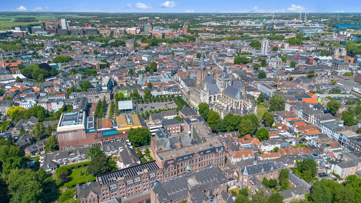 Photo 49 of Bethaniestraat 13