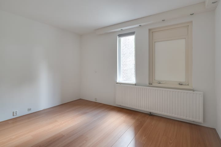 Foto 12 van Winkelwaard 13