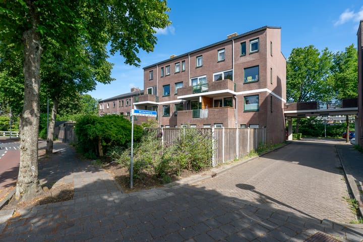 Foto 35 van Winkelwaard 13