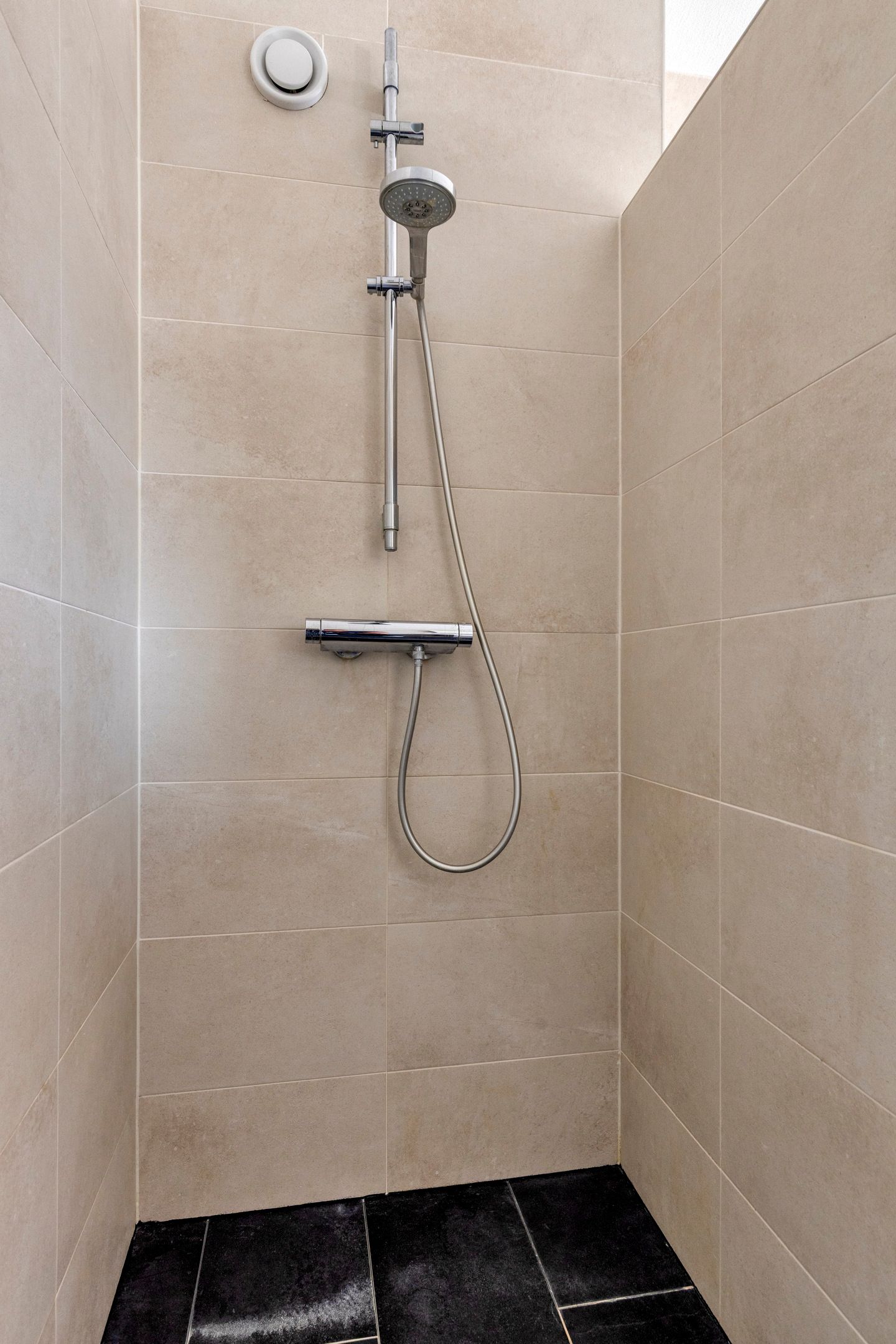 Foto 29 van Burgemeester Liesestraat 5