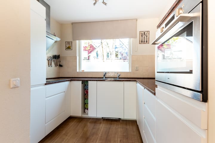 Foto 16 van Madernastraat 5