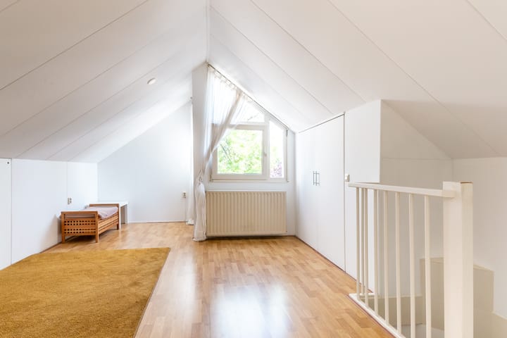 Foto 40 van Madernastraat 5