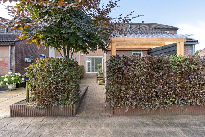 Foto 7 van Oostercluft 420