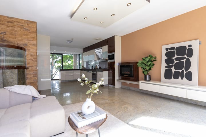 Foto 16 van Claus van Amsbergstraat 60