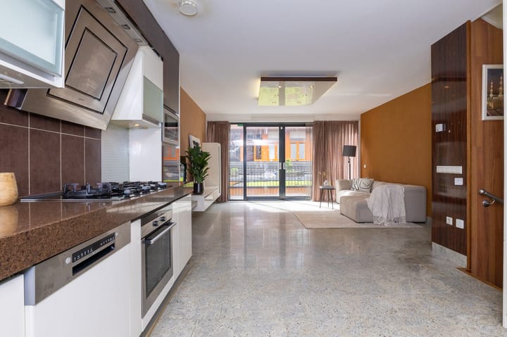 Foto 17 van Claus van Amsbergstraat 60