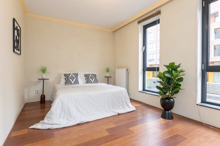 Foto 21 van Claus van Amsbergstraat 60