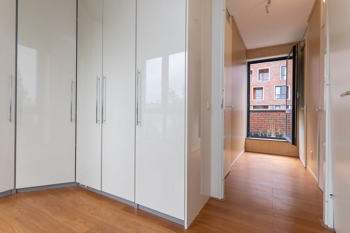 Foto 26 van Claus van Amsbergstraat 60