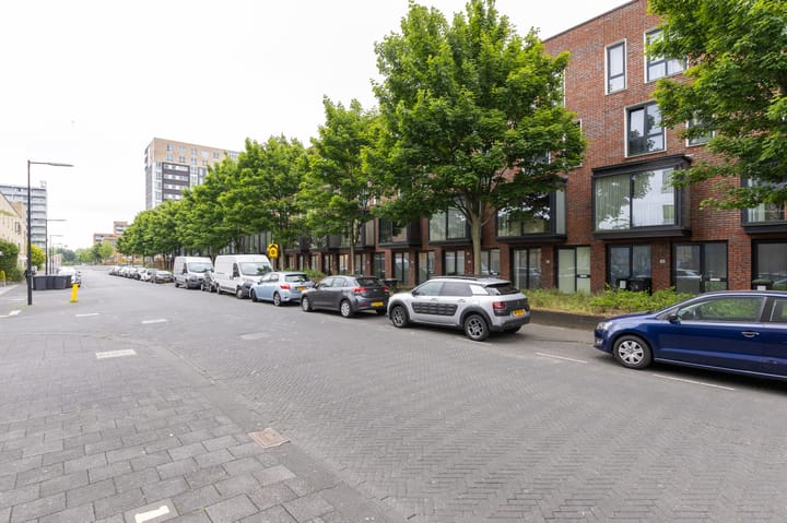 Foto 28 van Claus van Amsbergstraat 60