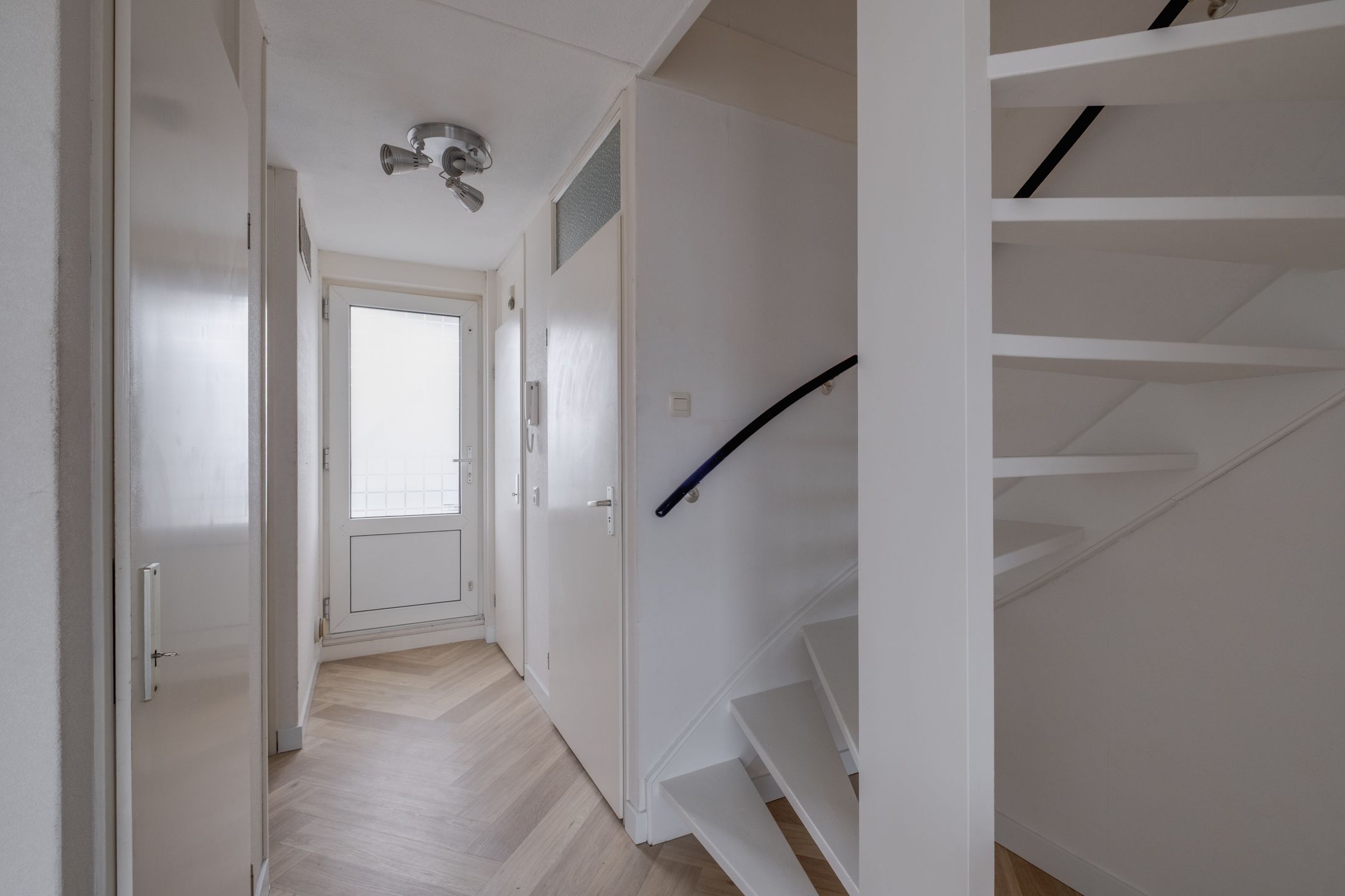 Photo 3 of Callunaplein 100