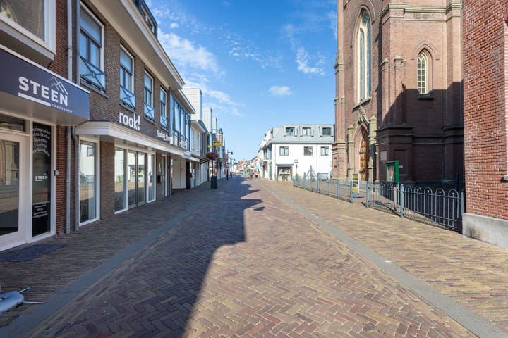 Photo 3 of Voorstraat 99-A