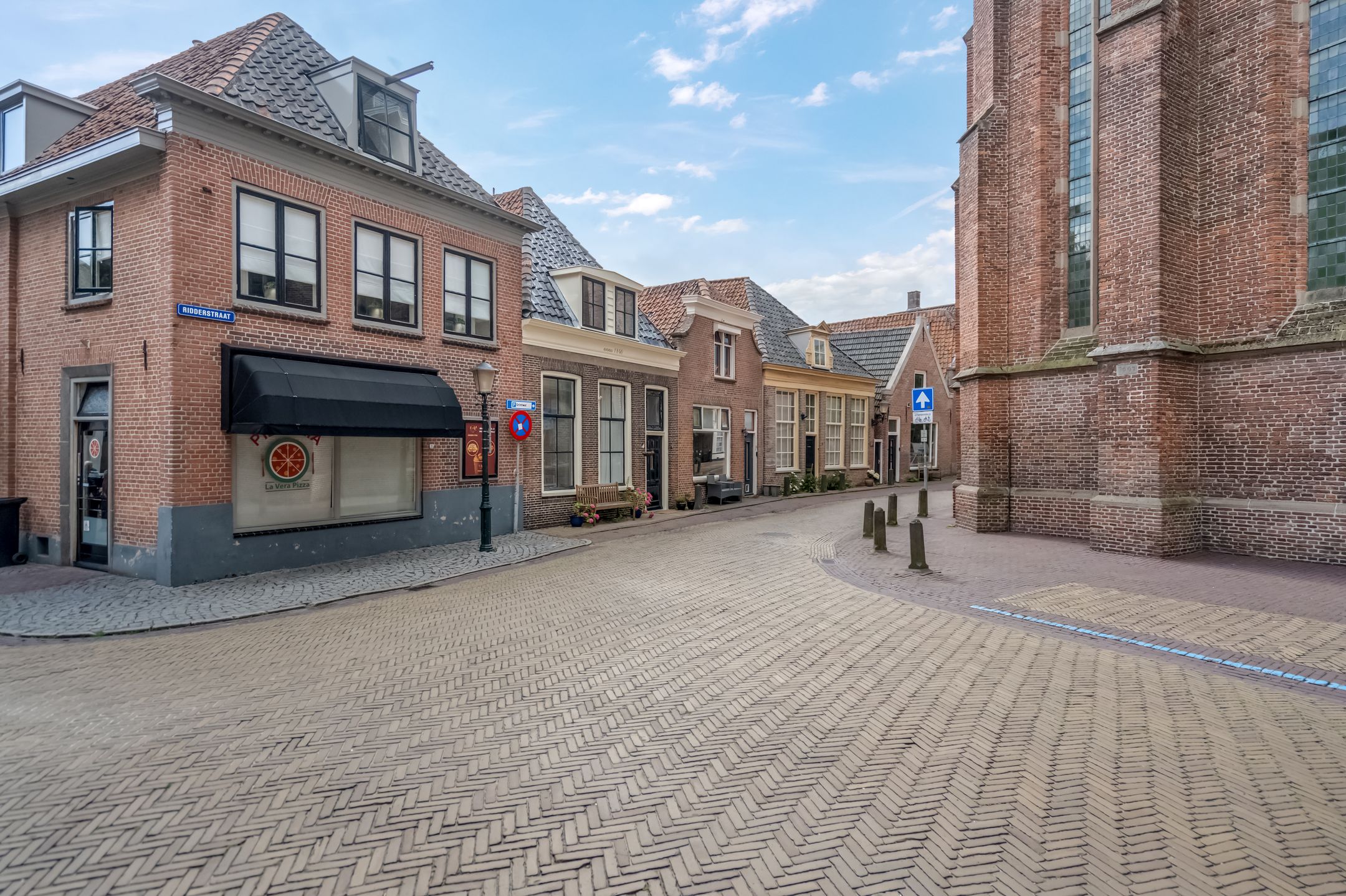 Photo 24 of Ridderstraat 4