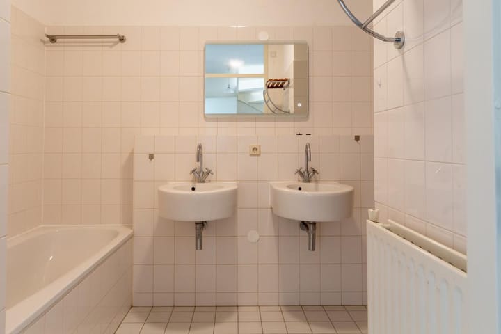 Foto 10 van Amalia van Solmsstraat 1-D