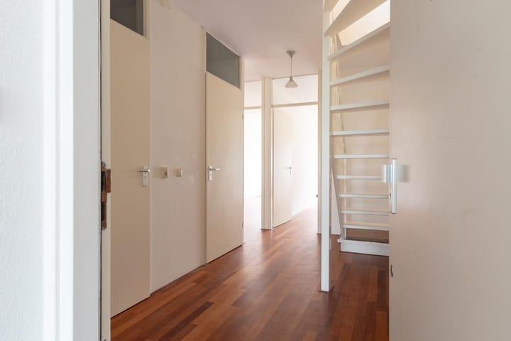 Foto 8 van Amalia van Solmsstraat 1-D