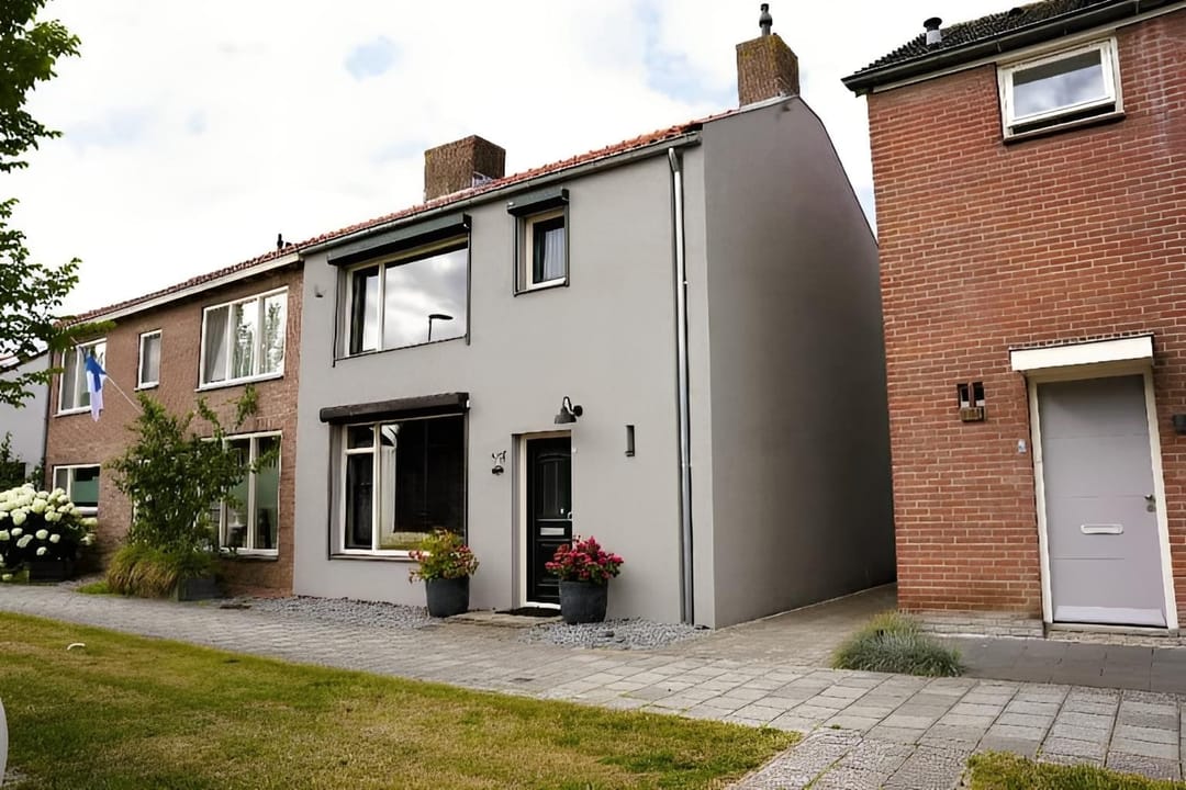 Foto 1 van Damstraat 4