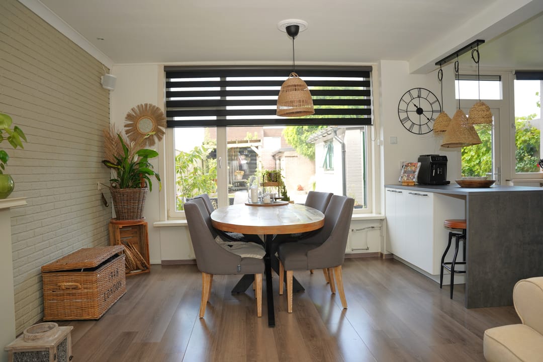 Foto 7 van Damstraat 4