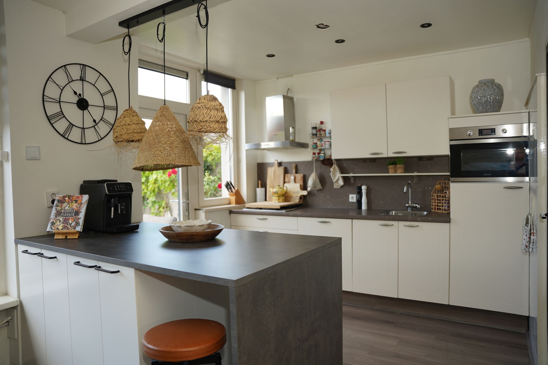 Foto 3 van Damstraat 4