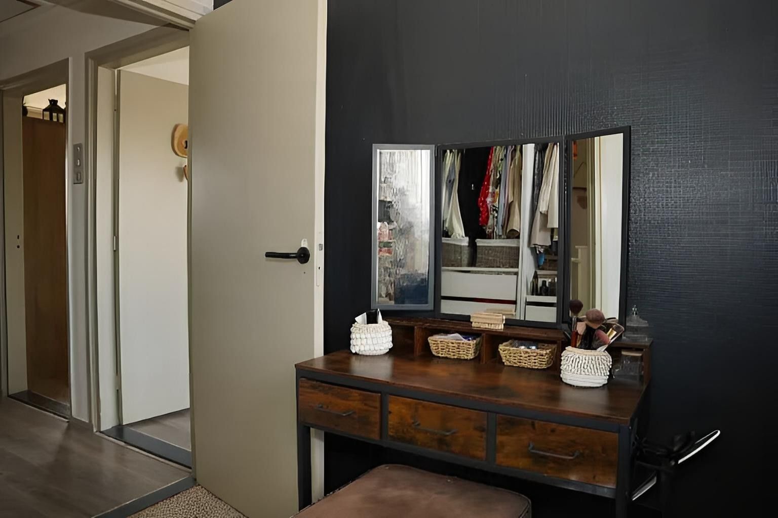 Foto 21 van Damstraat 4