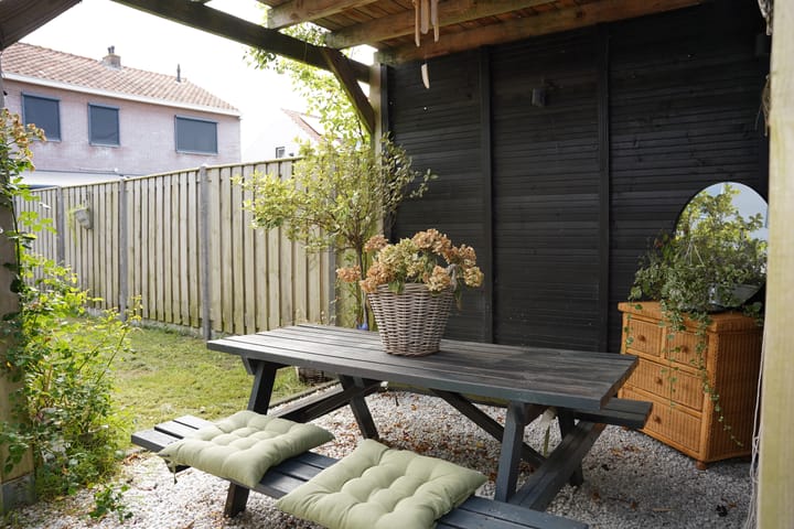 Foto 32 van Damstraat 4