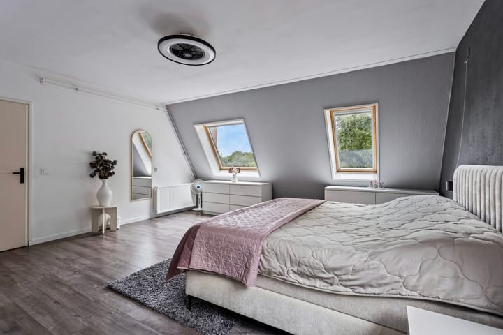 Photo 8 of Roserije 245-D