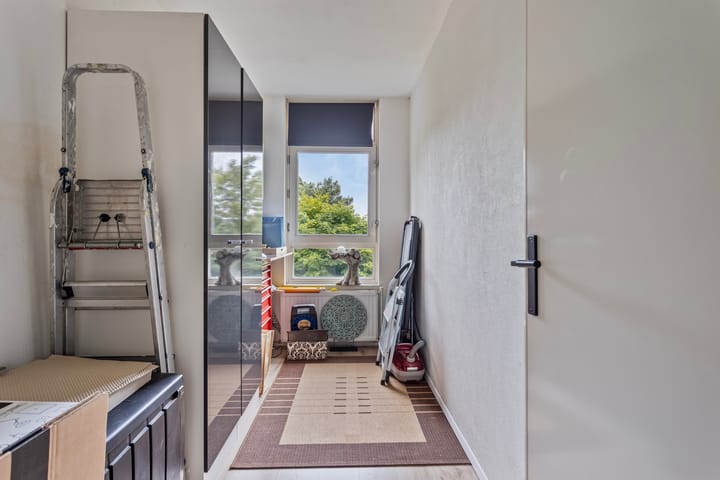 Photo 13 of Roserije 245-D