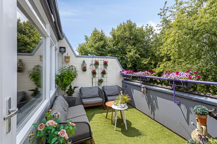 Photo 24 of Roserije 245-D