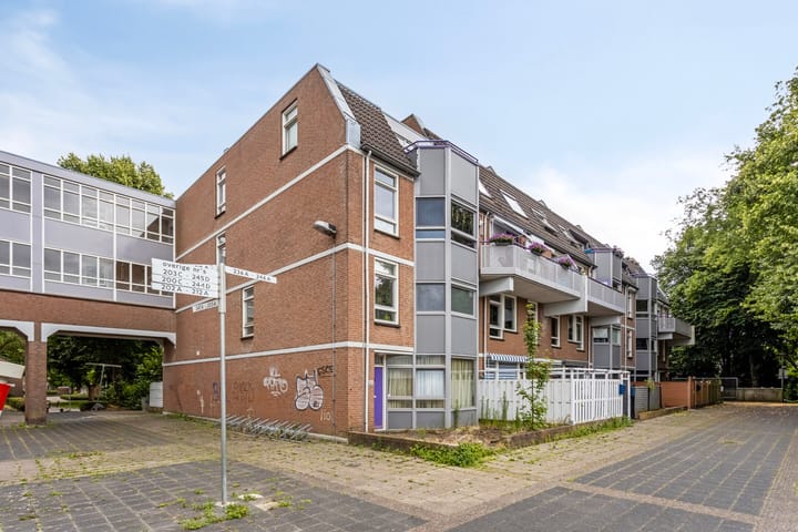 Photo 35 of Roserije 245-D