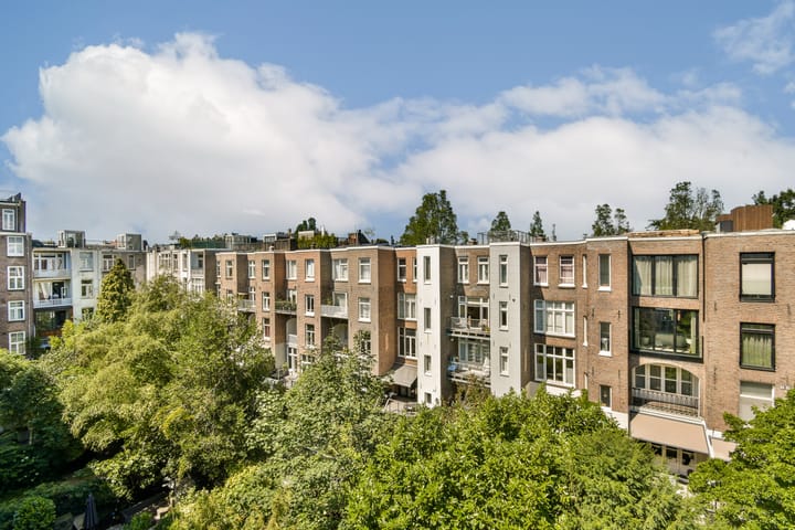 Foto 7 van De Lairessestraat 110-3