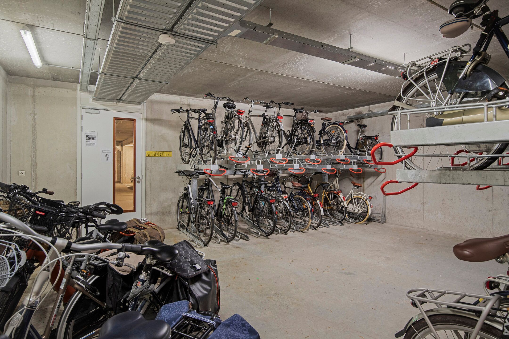 Foto 30 van Professor de Moorplein 551